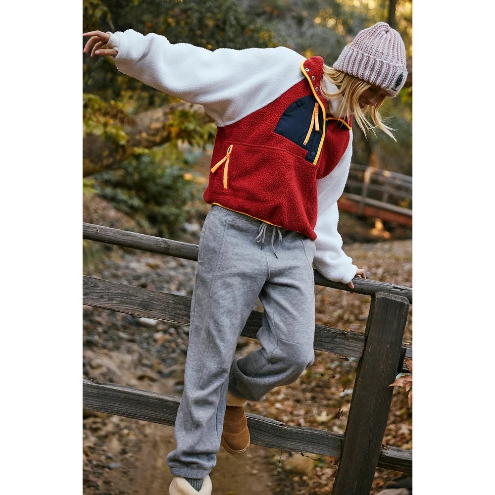 Free People Movement Hit The Slopes Colorblock‎ Fleece Pullover Red Sport Combo